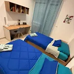 Dril Host 1 Nyaraló Brindisi